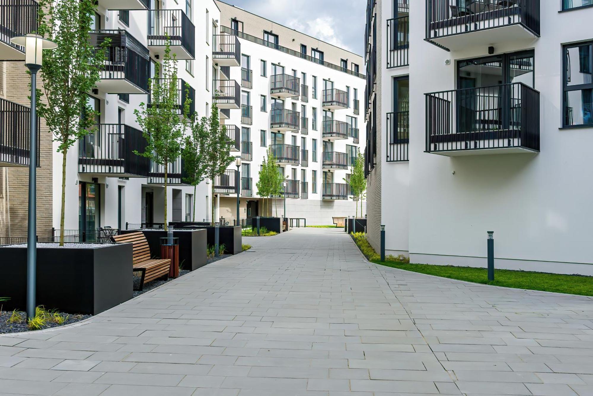 Stylish & Comfy Garbary Apartments With Parking By Noclegi Renters Poznan Dış mekan fotoğraf