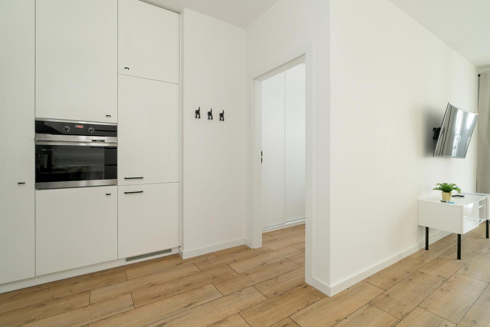 Stylish & Comfy Garbary Apartments With Parking By Noclegi Renters Poznan Dış mekan fotoğraf