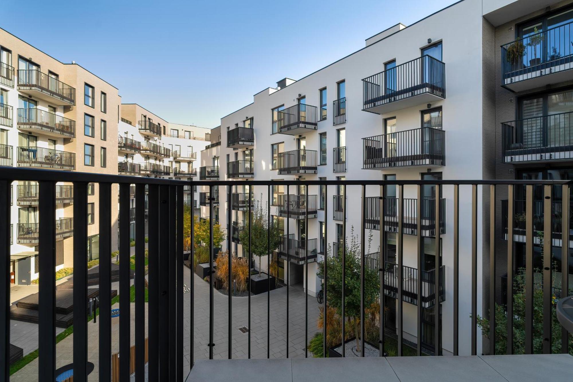 Stylish & Comfy Garbary Apartments With Parking By Noclegi Renters Poznan Dış mekan fotoğraf