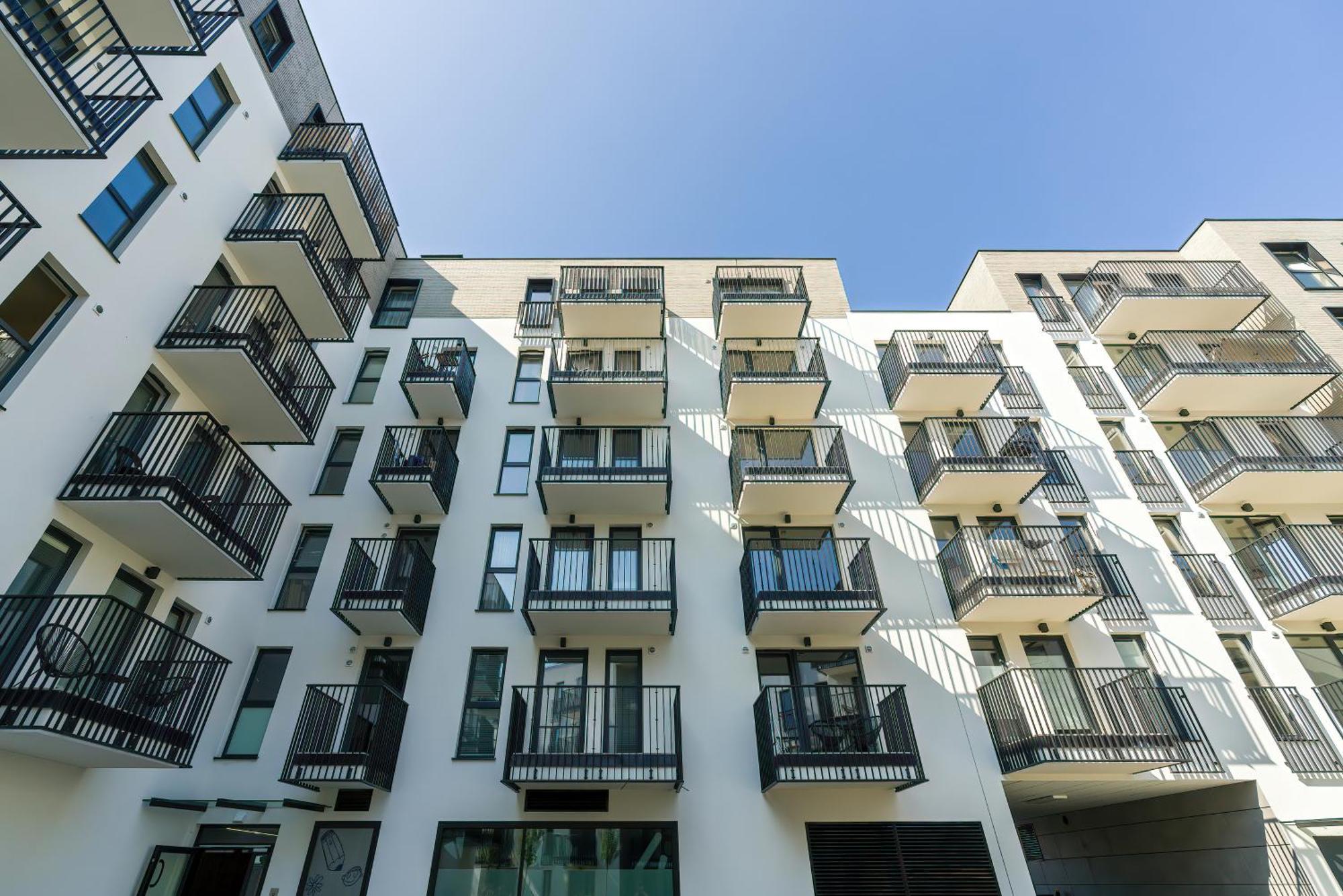 Stylish & Comfy Garbary Apartments With Parking By Noclegi Renters Poznan Dış mekan fotoğraf